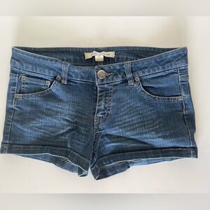 Forever 21 women's jean shorts